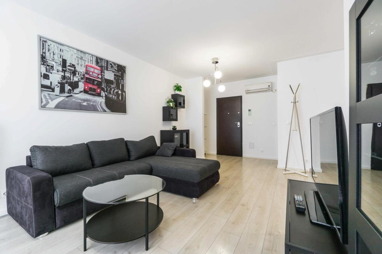 Purple Luxury Aviatiei Apartament